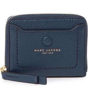 New with tag MARC JACOBS Empire City Leather Wallet Card & Coin navy brand new
